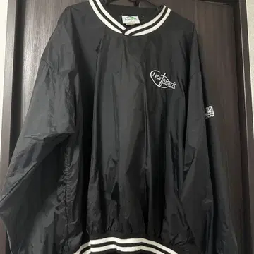 Augusta Sportswear 블랙 나일론 자켓 L