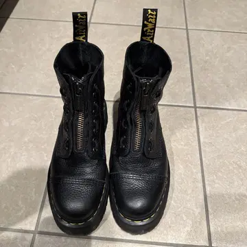 [ 새상품급 ] 닥터마틴 SINCLAIR 정글 부츠