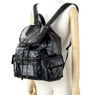 MARC JACOBS 립스탑 백팩 블랙