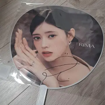 NiziU RIMA 사인 포함 부채 AWAKE