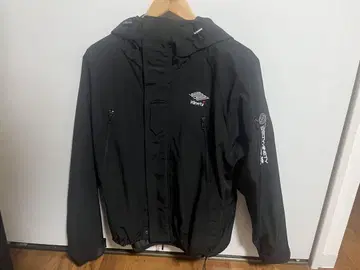 9090 테크 재킷 마운틴 파카