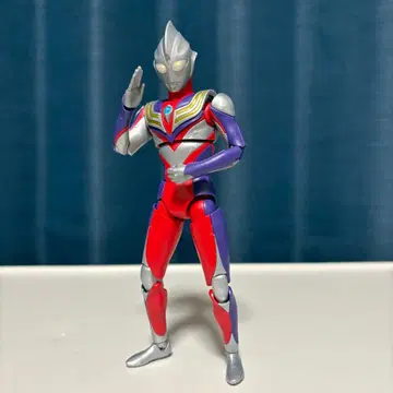 Figure-rise Standard 울트라맨 티가 멀티 타입