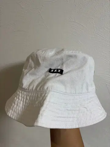 GOD SELECTION XXX 버킷햇 화이트