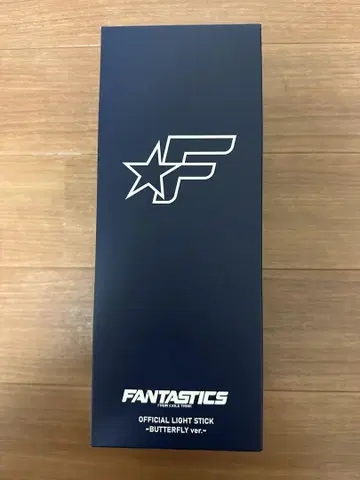 FANTASTICS 버터플라이 응원봉