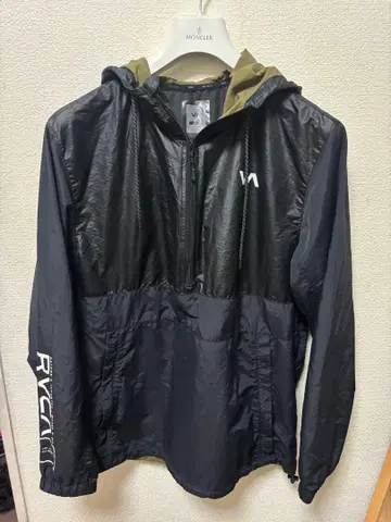 RVCA 후드 부착 나일론 자켓 L 블랙/올리브