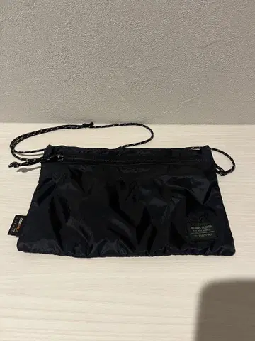 BEAMS LIGHTS 블랙 사코슈