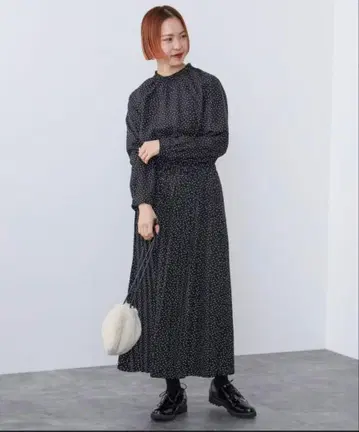 BEAMS 도트 무늬 원피스