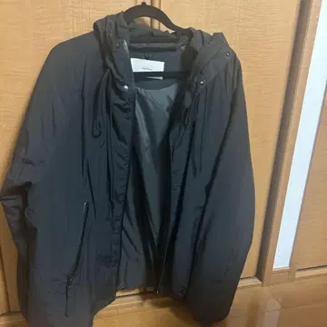 TODAYFUL 블랙 다운 자켓 후드 부착