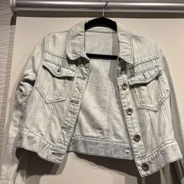 라이트 블루 데님 자켓