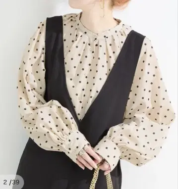 [ B.C STOCK ] 워셔블 / 도트 스탠드 카라 블라우스