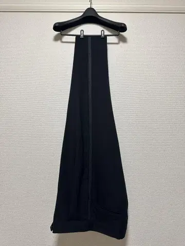 NEAT TAPERED MOHAIR BARATHA 46