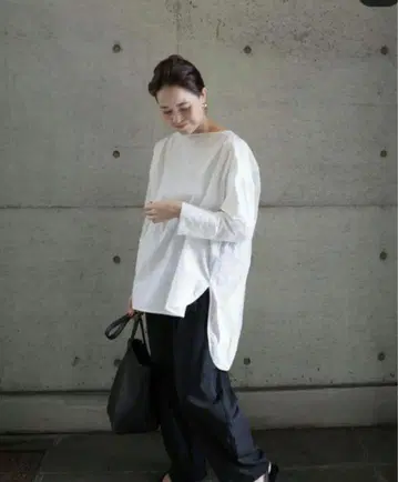 새상품급! eLLa ella selectshop 블라우스 셔츠 베이지