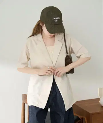 kastane 반팔 턱 자켓 베이지 테일러드 자켓