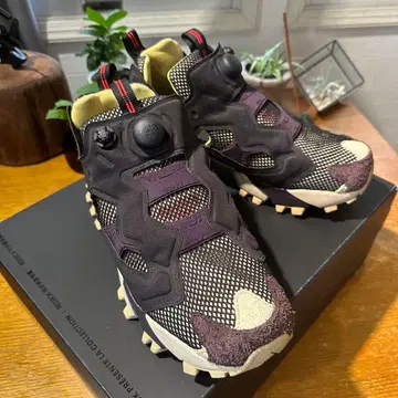 새상품급 리복 인스타펌프 퓨리 트레일 [ 28.5 ] FV1581