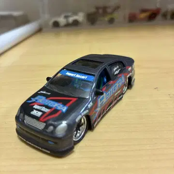 JADA TOYS 1/64 LEXUS GS430