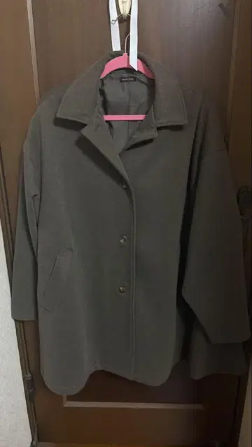 체스터 코트 숏 기장
