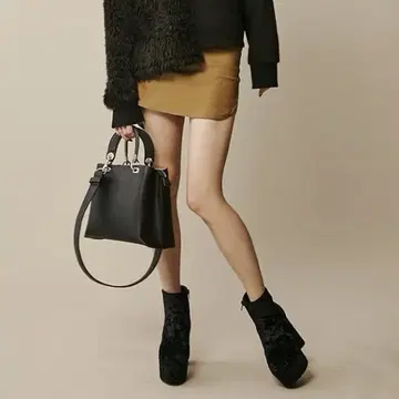 EMODA 벨로아 숏부츠