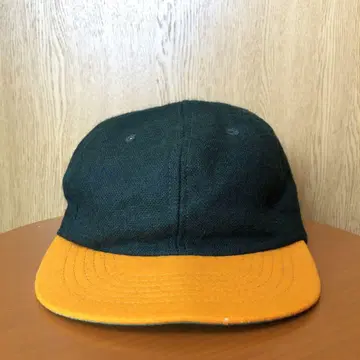 그린과 오렌지 색상의 야구 모자 70s 80s 캡 미국제 울