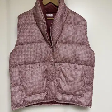 GUNZE 빨간색 계열 체크 무늬 다운 베스트