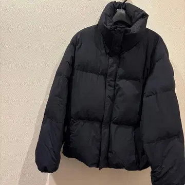 UNIQLO U 블랙 다운 자켓