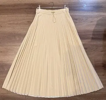 ZARA 플리츠 스커트