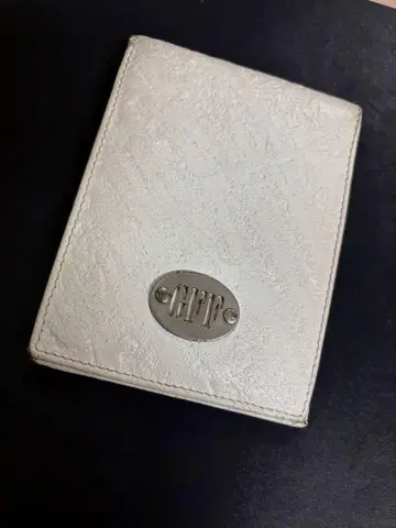 초레어 GIANFRANCO FERRE 지갑