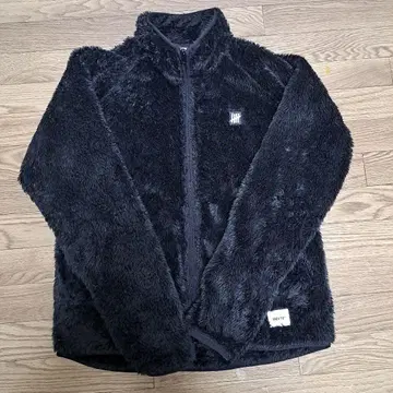 UNDEFEATED x Champion 플리스 자켓
