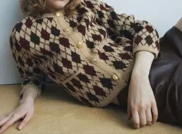 ZARA 아가일 무늬 가디건