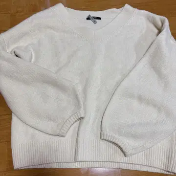 저널 스탠다드 V넥 니트