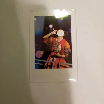 이레이스 리우라 루다하트 루다하트 실사 폴라로이드