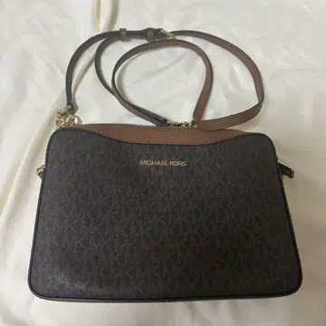 MICHAEL KORS 모노그램 숄더백