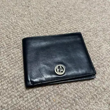 ARMANI 블랙 가죽 접이식 지갑