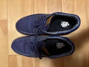 VANS 네이비 스니커즈