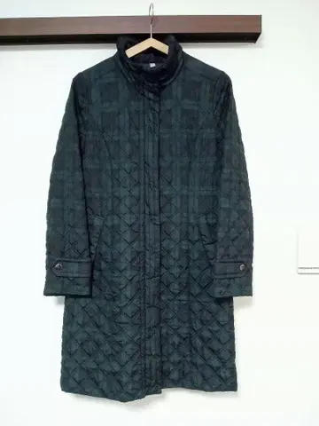 퀼팅 코트 체크 무늬 클리닝 완료