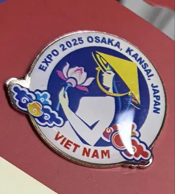 오사카 간사이 만박 베트남관 핀 배지