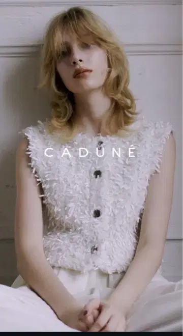 CADUN 노카라 자켓 화이트