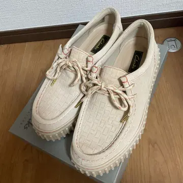 Clarks 200 Years Anniversary 베이지 로퍼