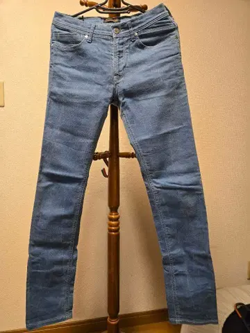 ZARA MAN 라이트 블루 스키니 데님
