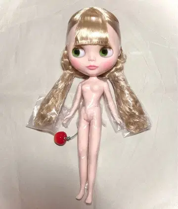 브라이스 크리미 체리 스위트 하트 본체만