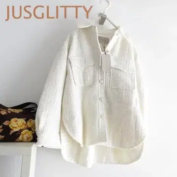 새상품 JUSGLITTY 저스길리티 트위드 코트 펄 버튼