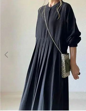 블랙 플리츠 셔츠 원피스 긴팔
