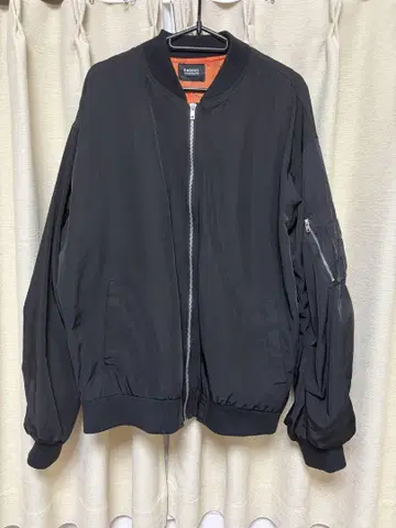 RAGOUT 블랙 MA-1 자켓