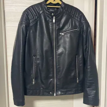 ZARA 가죽 라이더 자켓 블랙