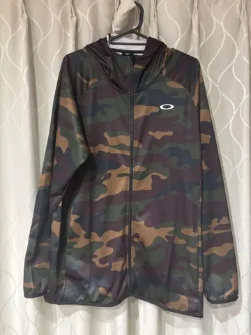 오클리 골프 Oakley 카모플라쥬 후드 부착 자켓 사이즈 XL
