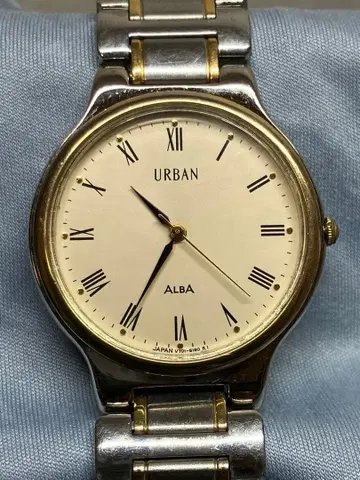 [배터리 패킹 교환 완료] SEIKO ALBA URBAN 쿼츠 손목시계