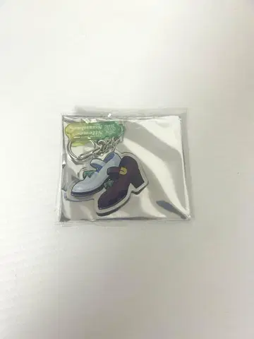 사일런스 스즈카 승부 신발 아크릴 키링