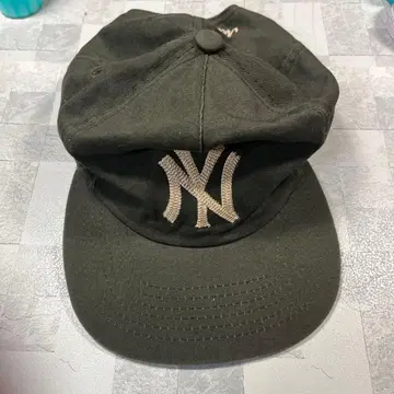 Mondaysuck 캡 카키