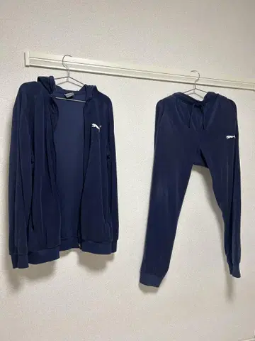 PUMA 네이비 저리 상하의 세트