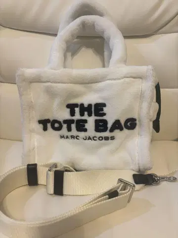 마크제이콥스 토트백
