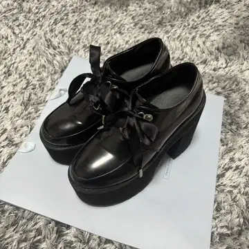 bubbles 새틴 힐 신발 통굽
